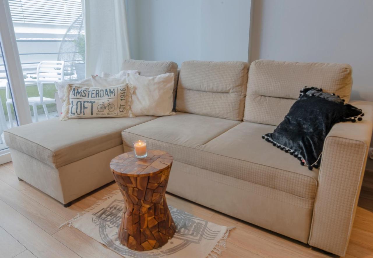Holiday Home Loft Z Antresola I Balkonem Przy Plazy Miedzyzdroje Bagian luar foto