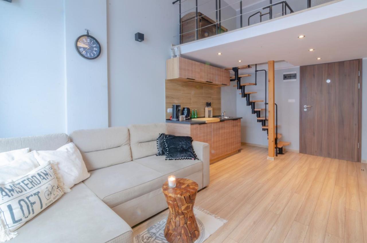 Holiday Home Loft Z Antresola I Balkonem Przy Plazy Miedzyzdroje Bagian luar foto
